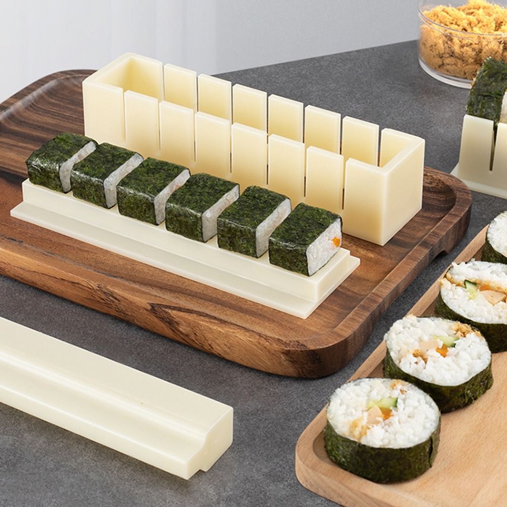 Sushi Making Kit - 3-teiliges Set Plastik-Sushi-Maker-Ausrüstung Runde Quadratische Herzförmige