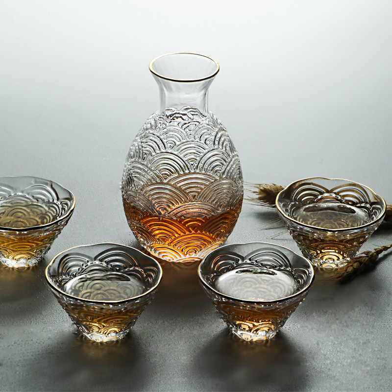 Japanese Pottery - Japanisches Hammer-Sake-Set: Glas-Weinkrug, Trinkbecher, Weinkännchen-Set, Trinkgefäß,