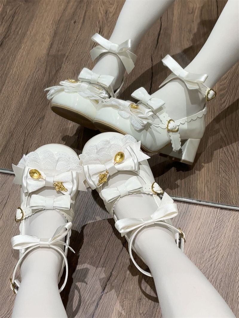 Kawaii Lolita-Schuhe mit Herz- – Japanese Tea Bewertung und Preis