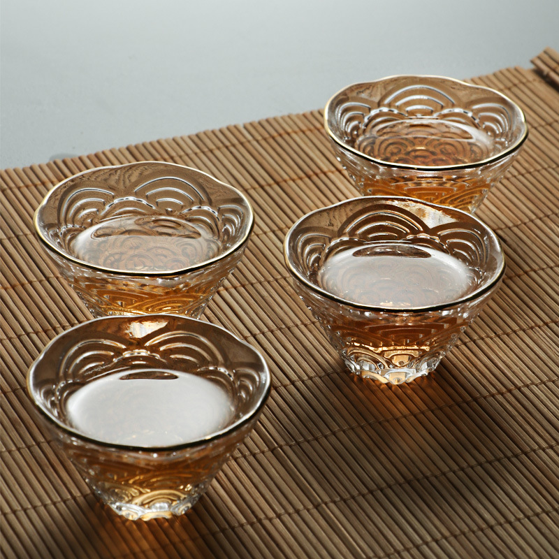 Japanisches Hammer-Sake-Set: G – Japanese Pottery Bewertung und Preis