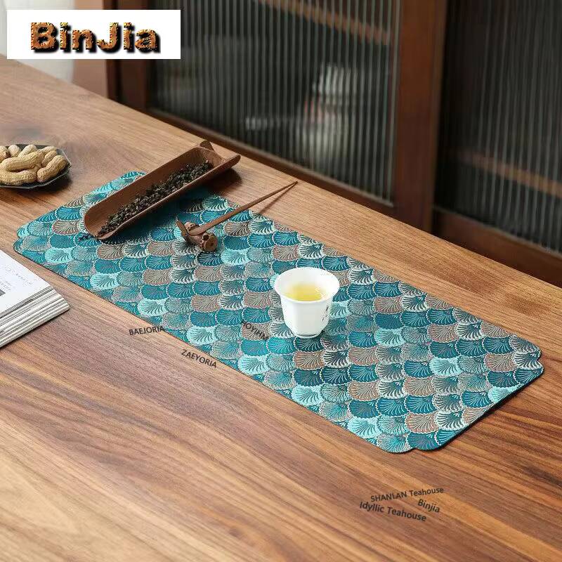 Gewebte, bestickte Brokat-Scha – Japanese Tea Bewertung und Preis