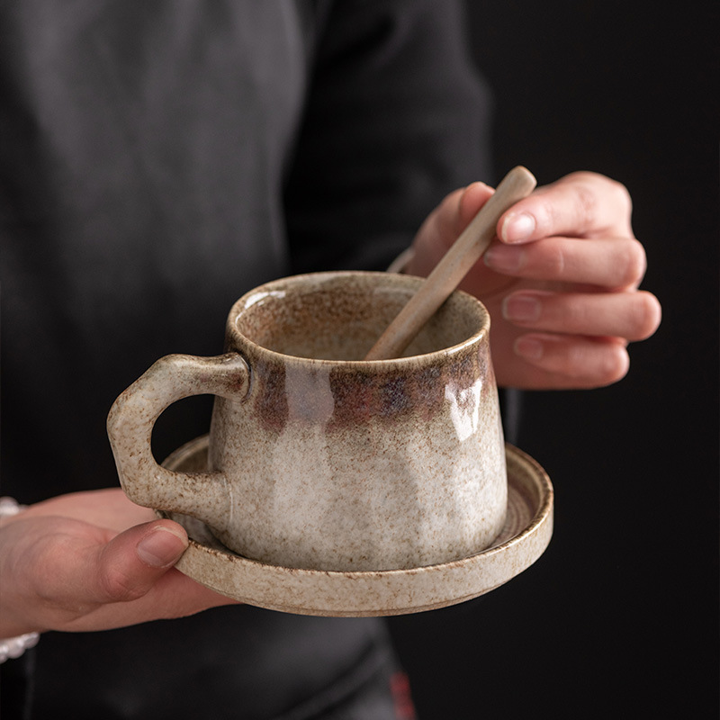 Grobes Keramik-Ofenwechsel- un – Japanese Pottery Bewertung und Preis